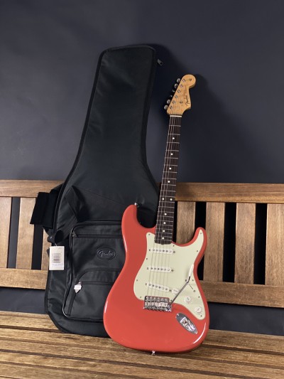 Fender 2022 60s Stratocaster Traditional II Made In Japan Fiesta Red